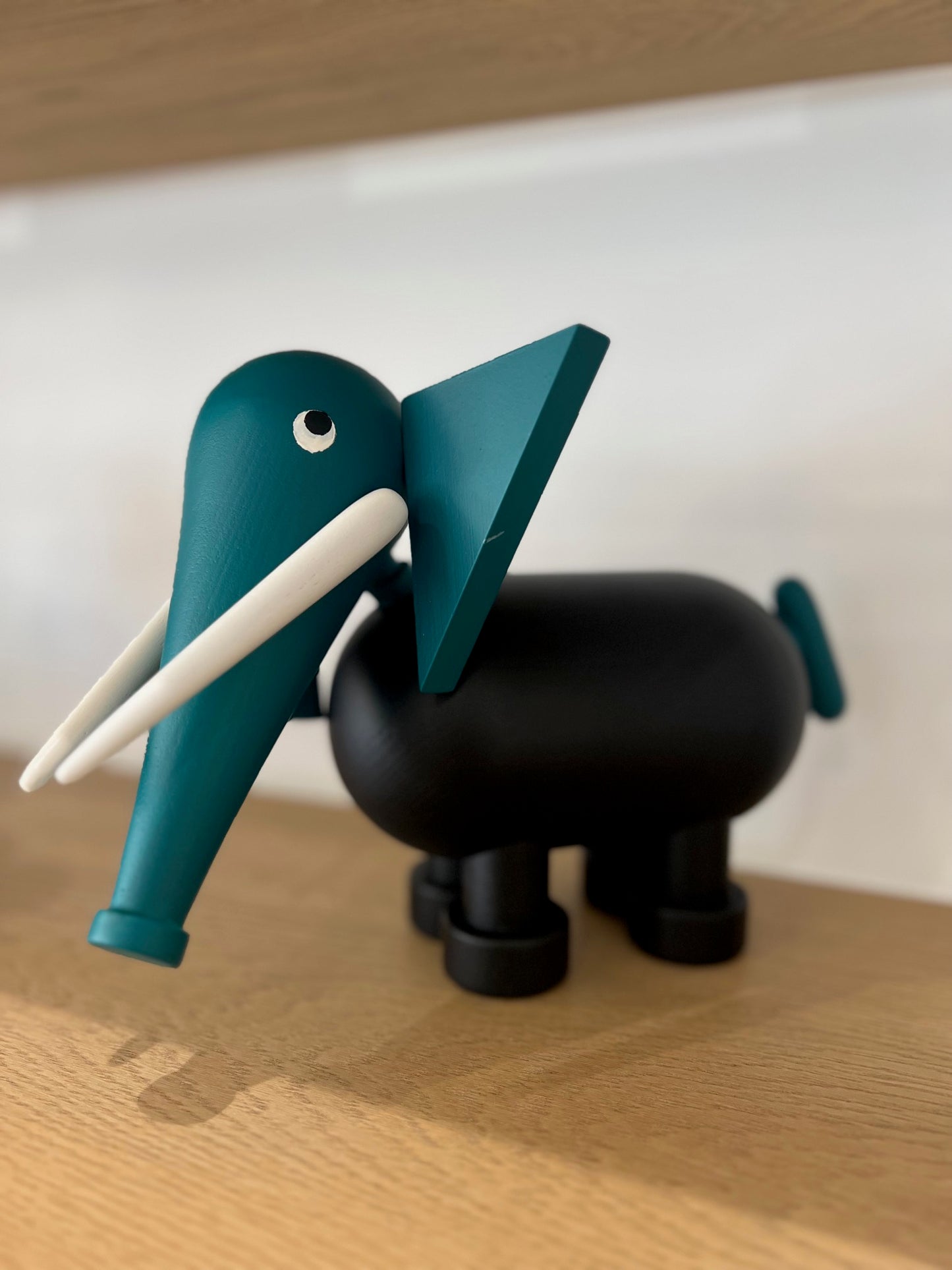 Eléphant - " jouet d'art "