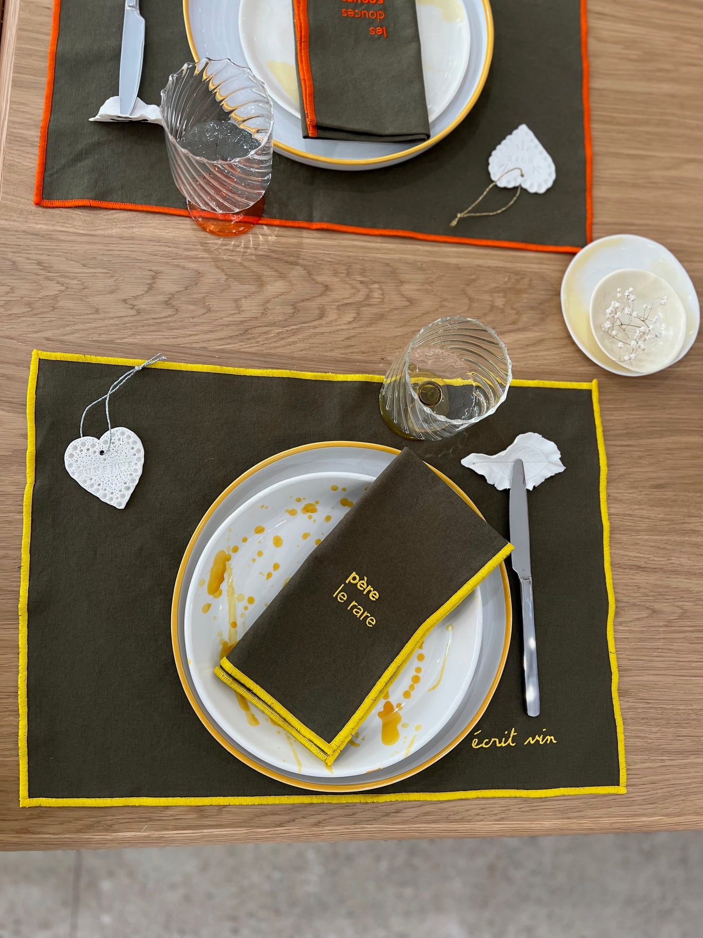 Serviette brodée - Père le rare - jaune