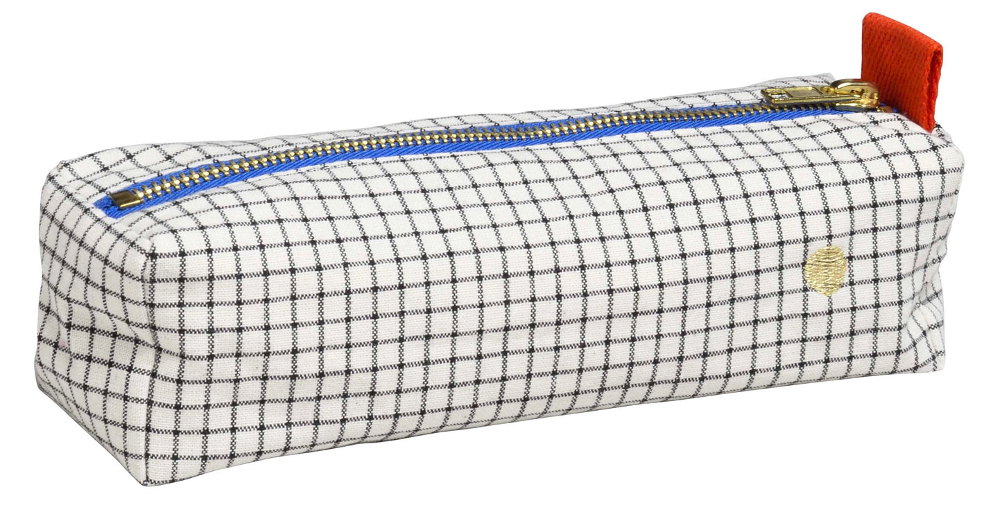 Trousse - à carreaux