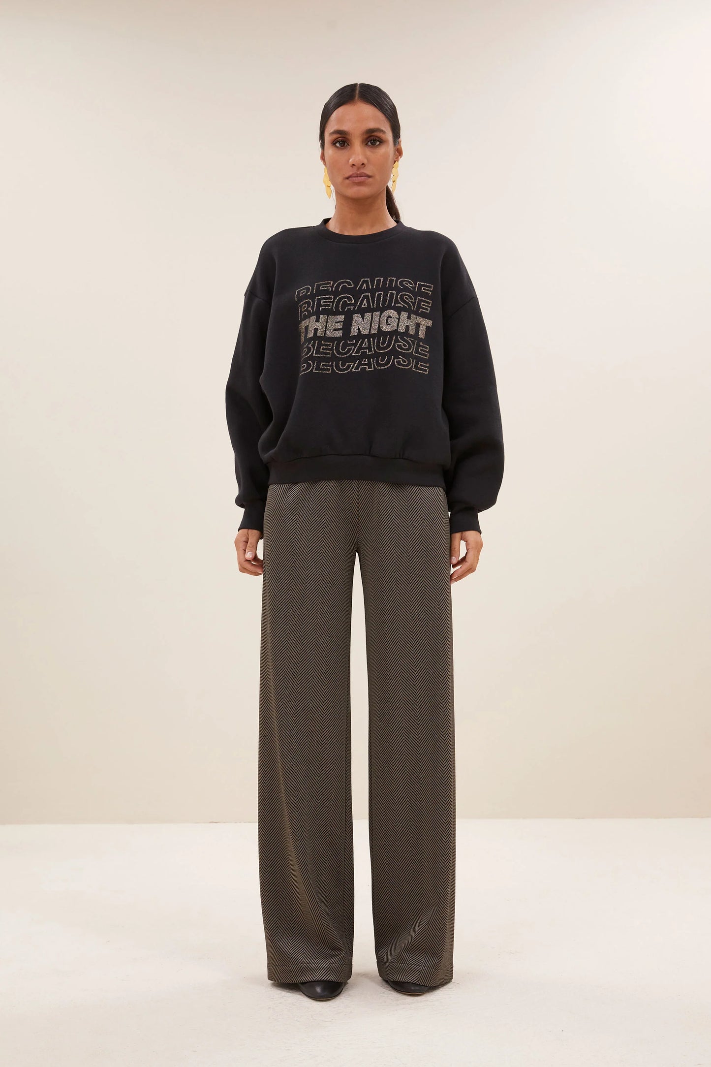 Sweat Because the night- noir