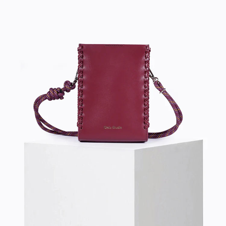 SAC Essence Stitch Prune